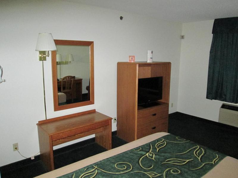 Travelodge By Wyndham Morrill Εξωτερικό φωτογραφία